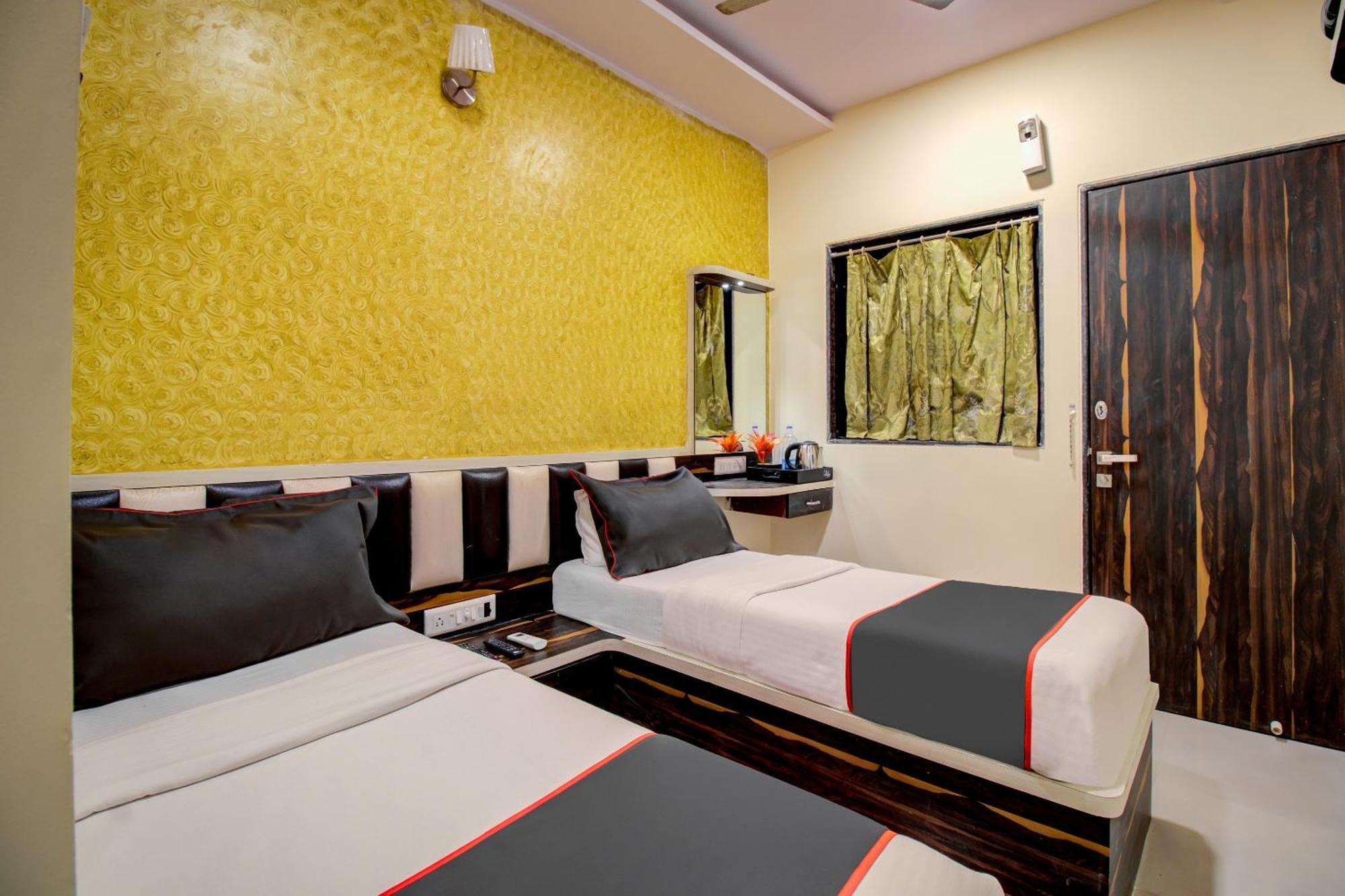 Collection O Golden Tulipz Boutique Hotel Mumbai Kültér fotó